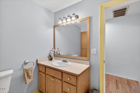 Tiny photo for 2334 Black Oak Way, Ashland, OR 97520 (MLS # 220223188)
