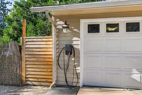 Tiny photo for 2334 Black Oak Way, Ashland, OR 97520 (MLS # 220223188)
