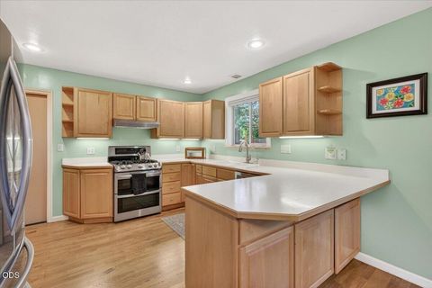Tiny photo for 2334 Black Oak Way, Ashland, OR 97520 (MLS # 220223188)