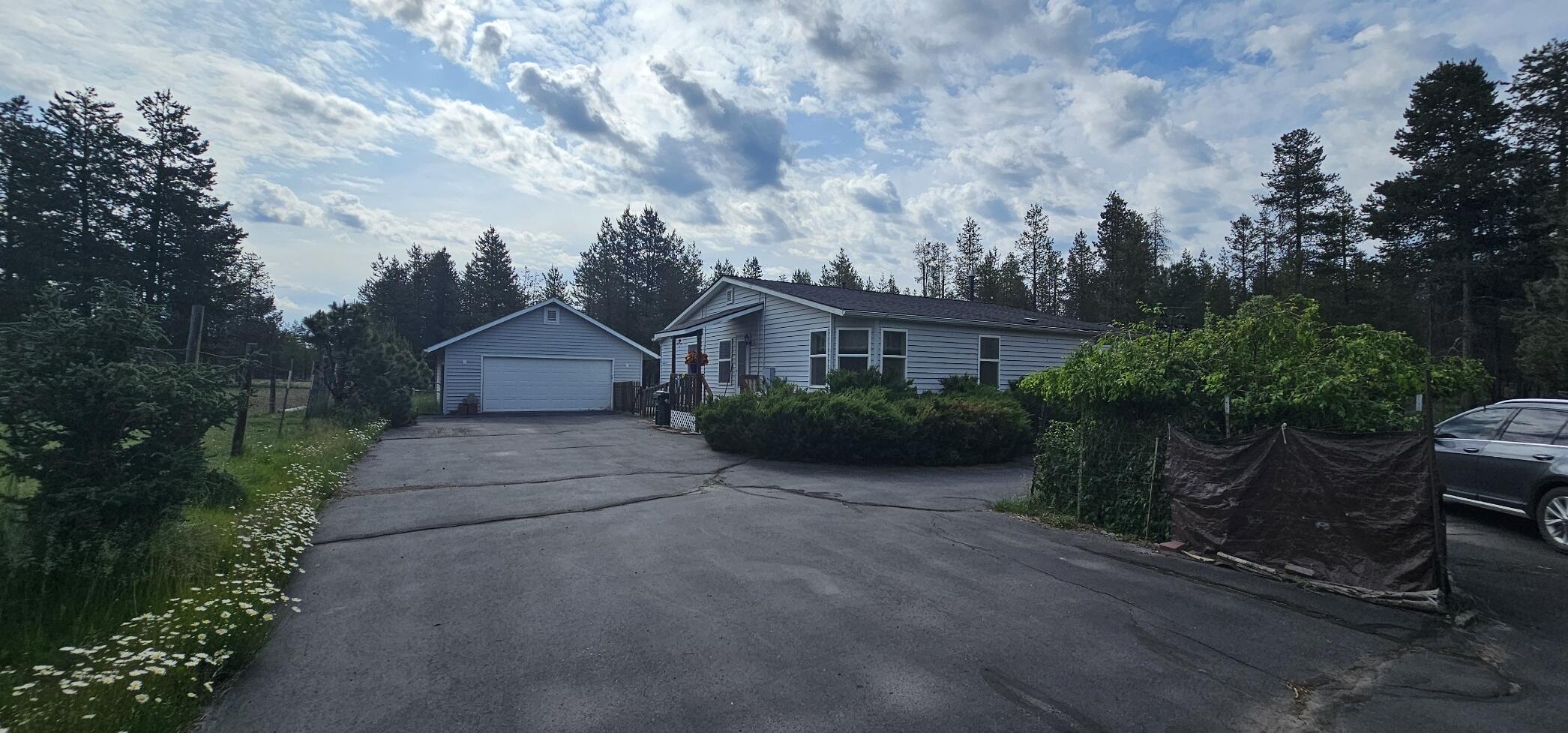 Sun Forest Estates - Residential