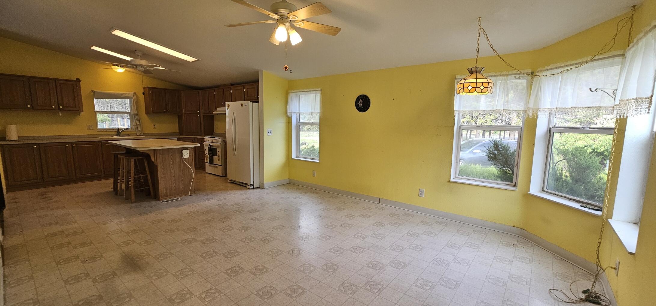 Sun Forest Estates - Residential