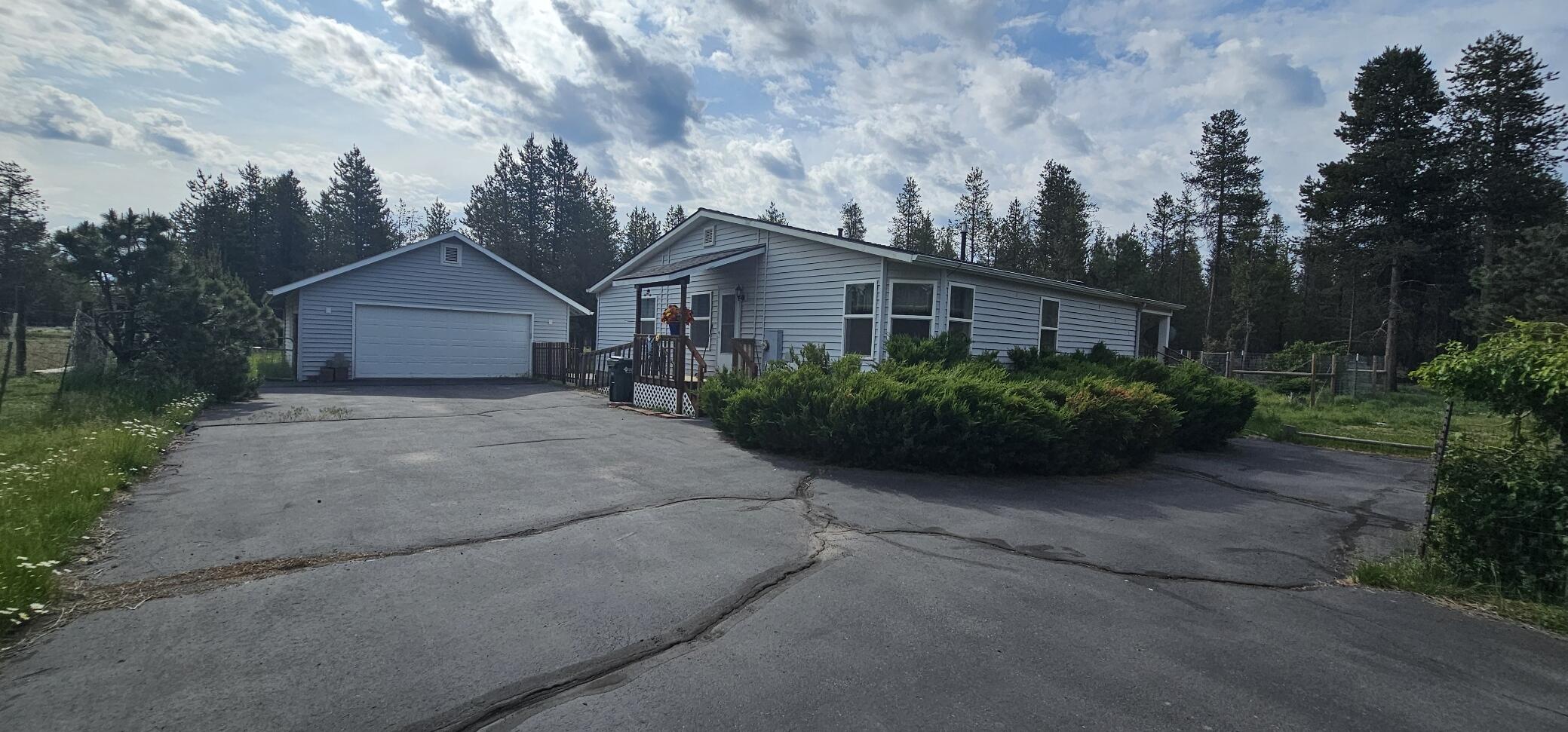 Sun Forest Estates - Residential