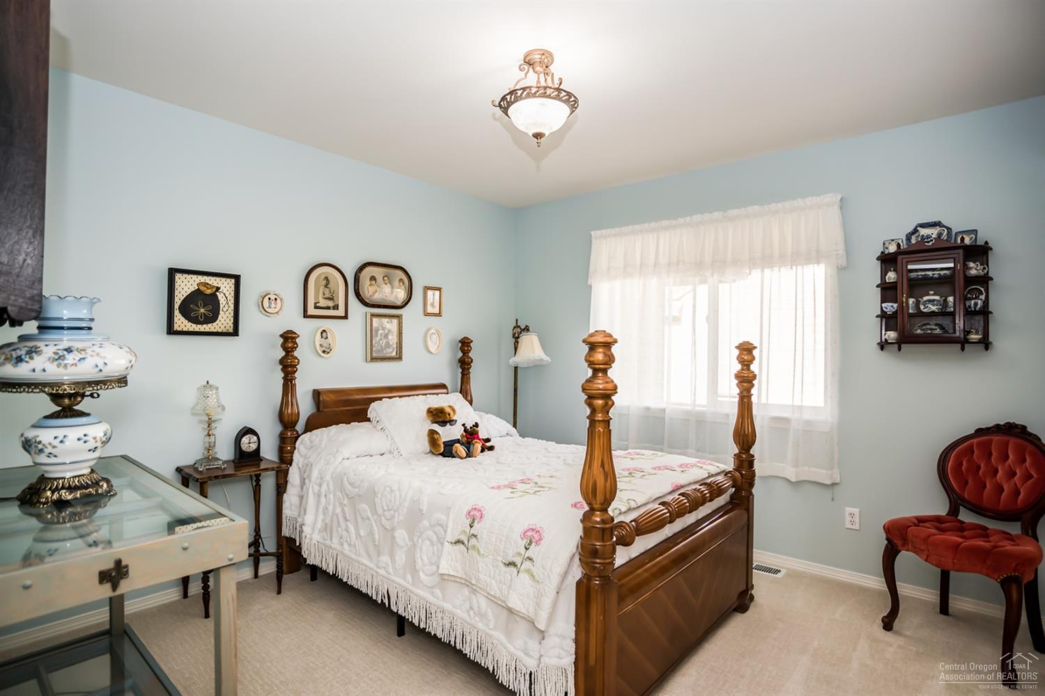 High Pointe - Residential