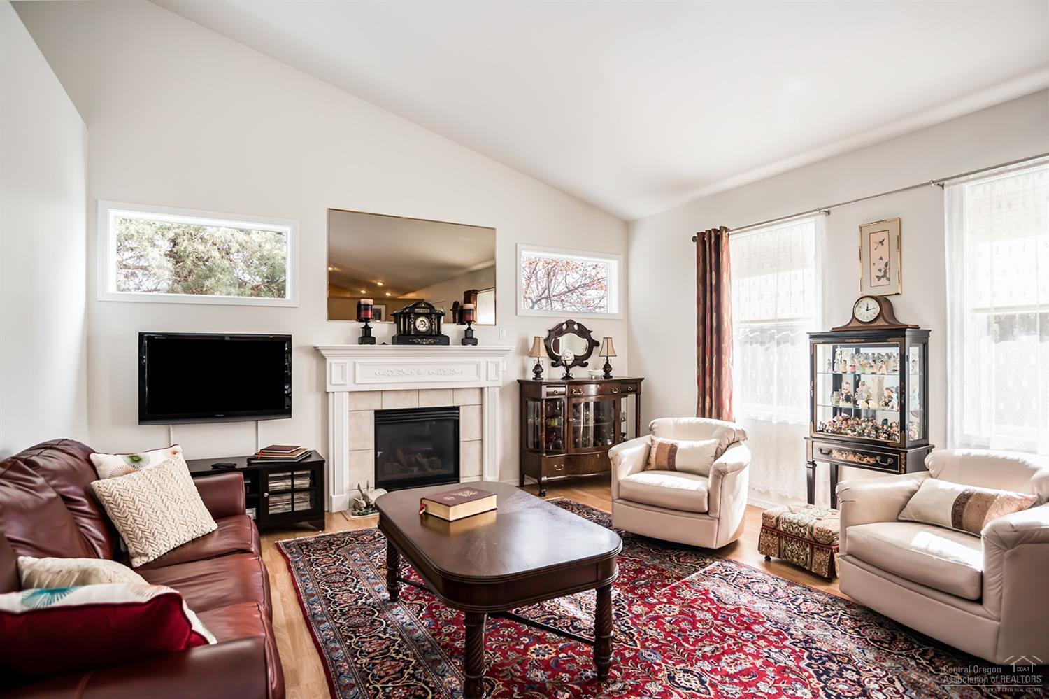 High Pointe - Residential