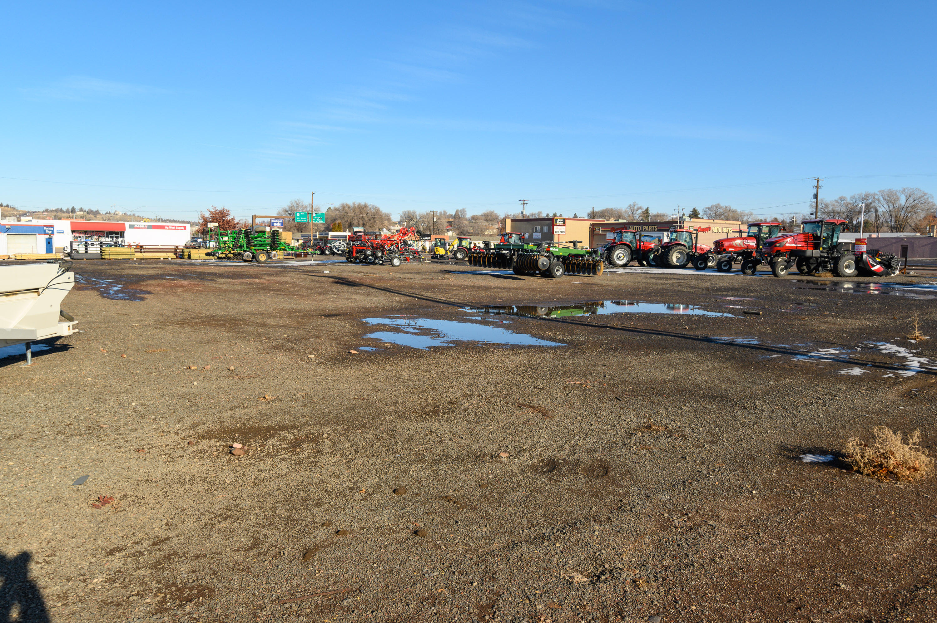 Madras - Commercial Sale