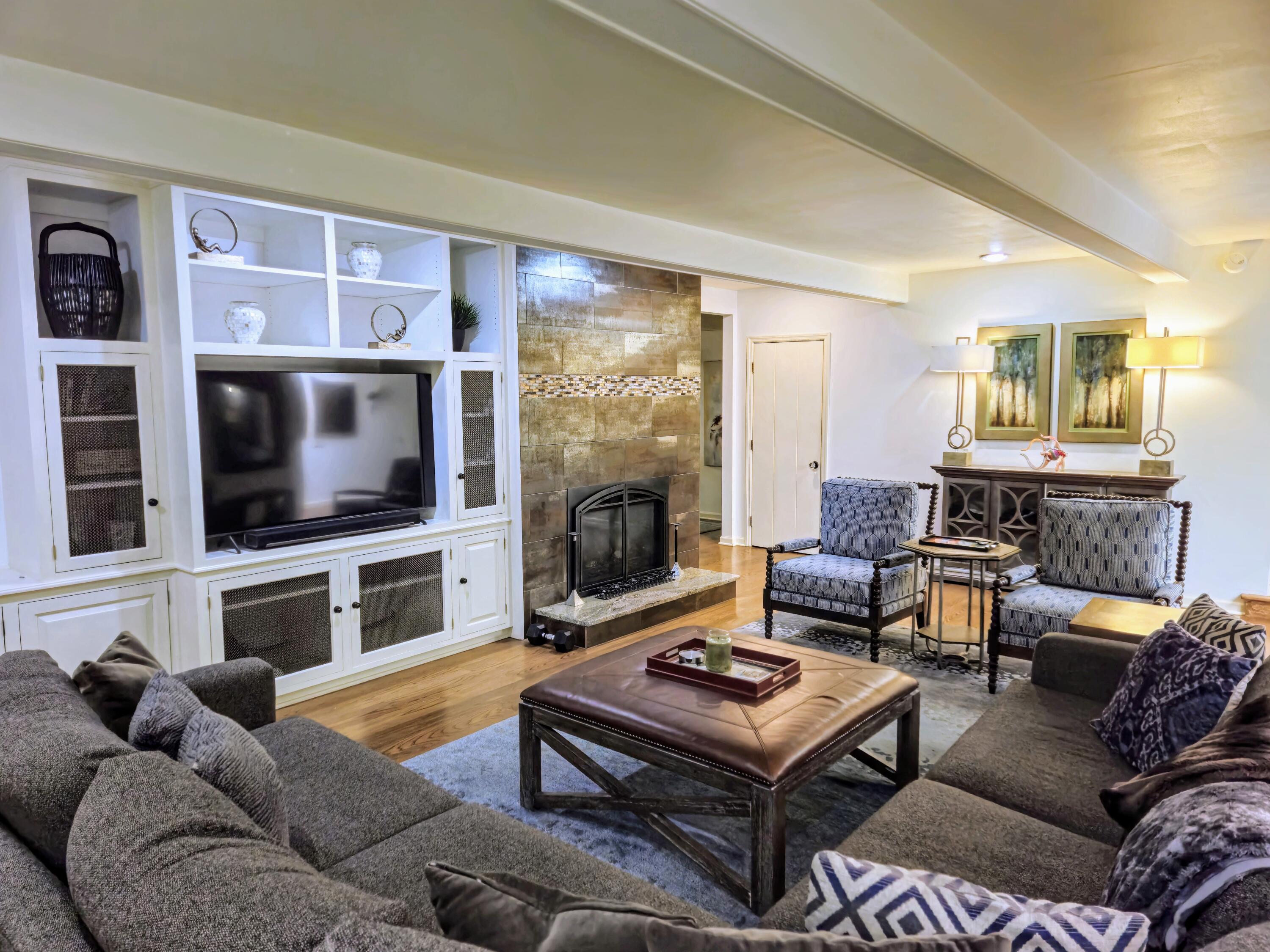 Pinelyn Park - Residential