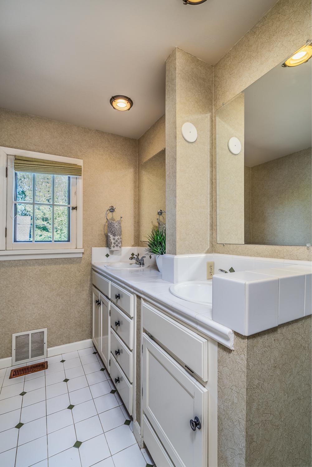 Pinelyn Park - Residential