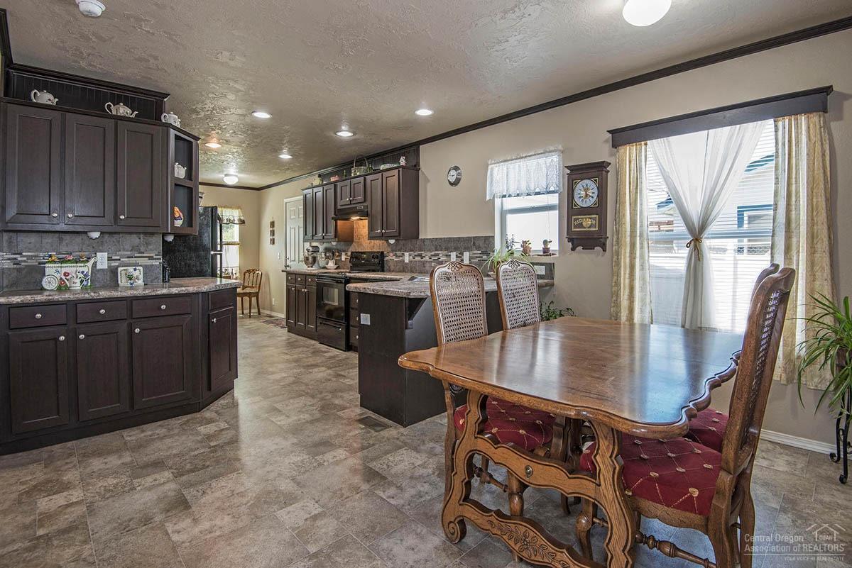 Aspen Creek Mob Pk - Residential