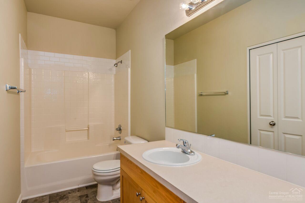 Forrest Commons - Residential