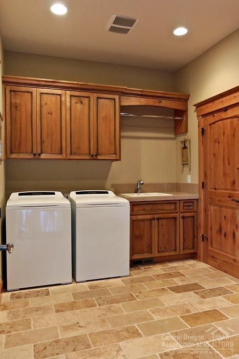 Broken Top - Residential