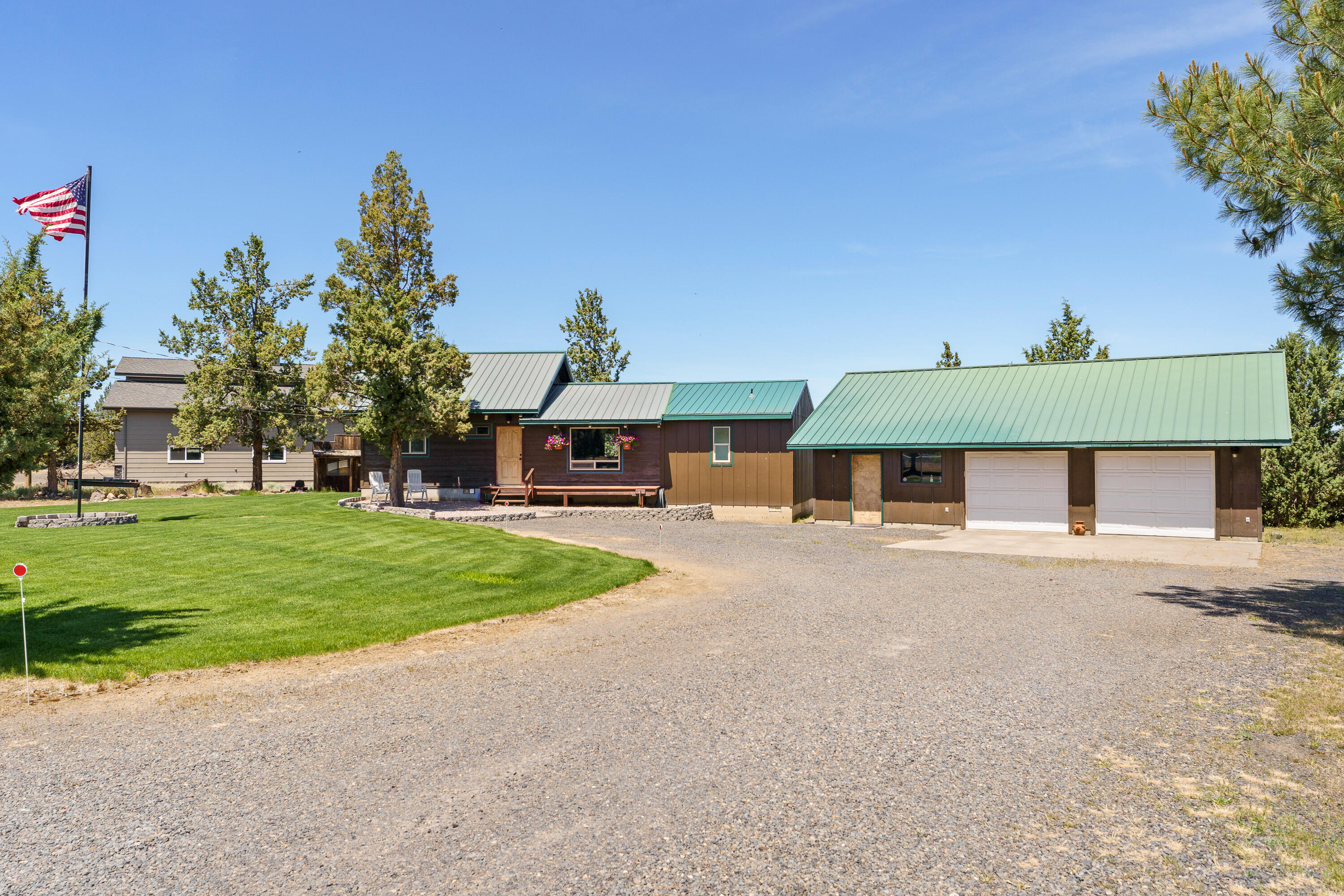 6354 SW Mustang Road