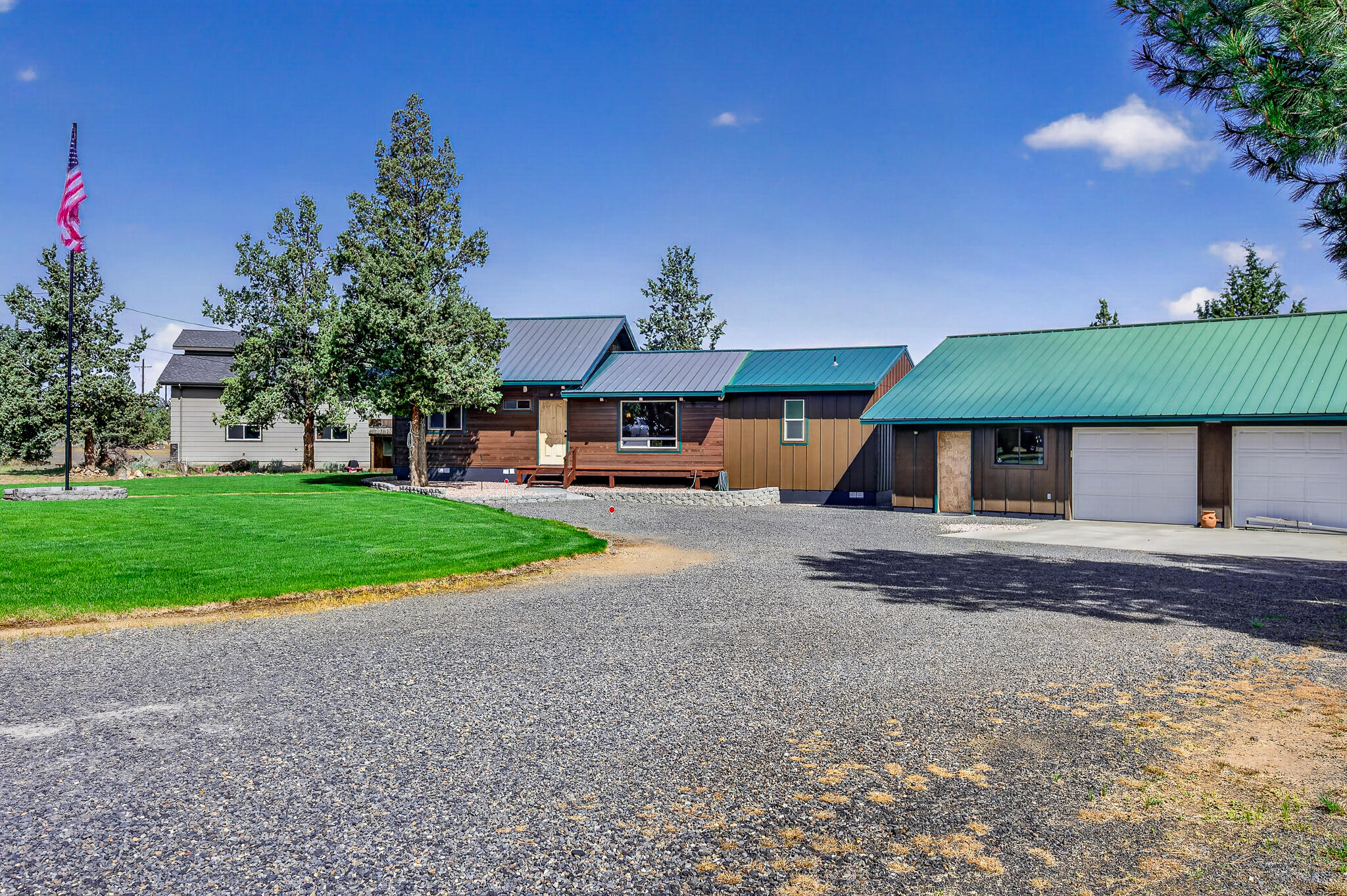 6354 SW Mustang Road