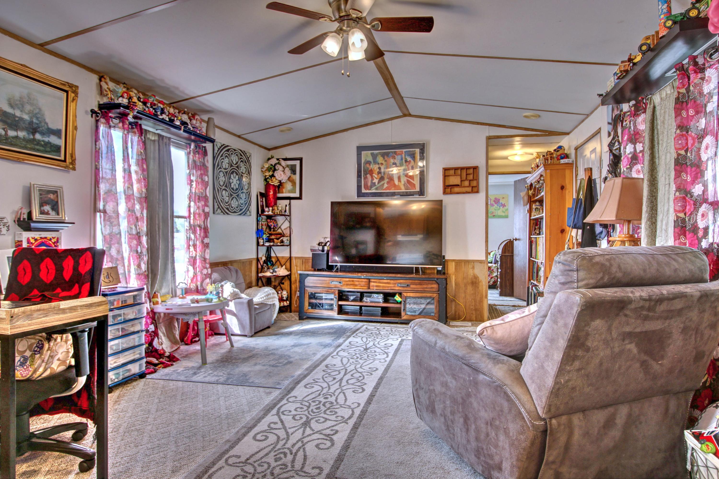 Myra Lynne Mobile Home Community - Residential