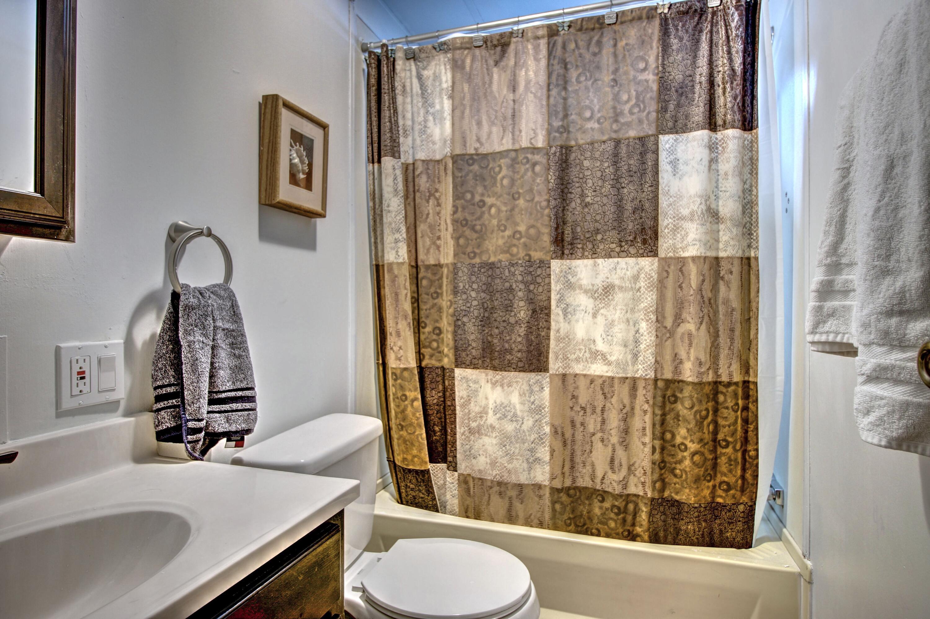 Myra Lynne Mobile Home Community - Residential