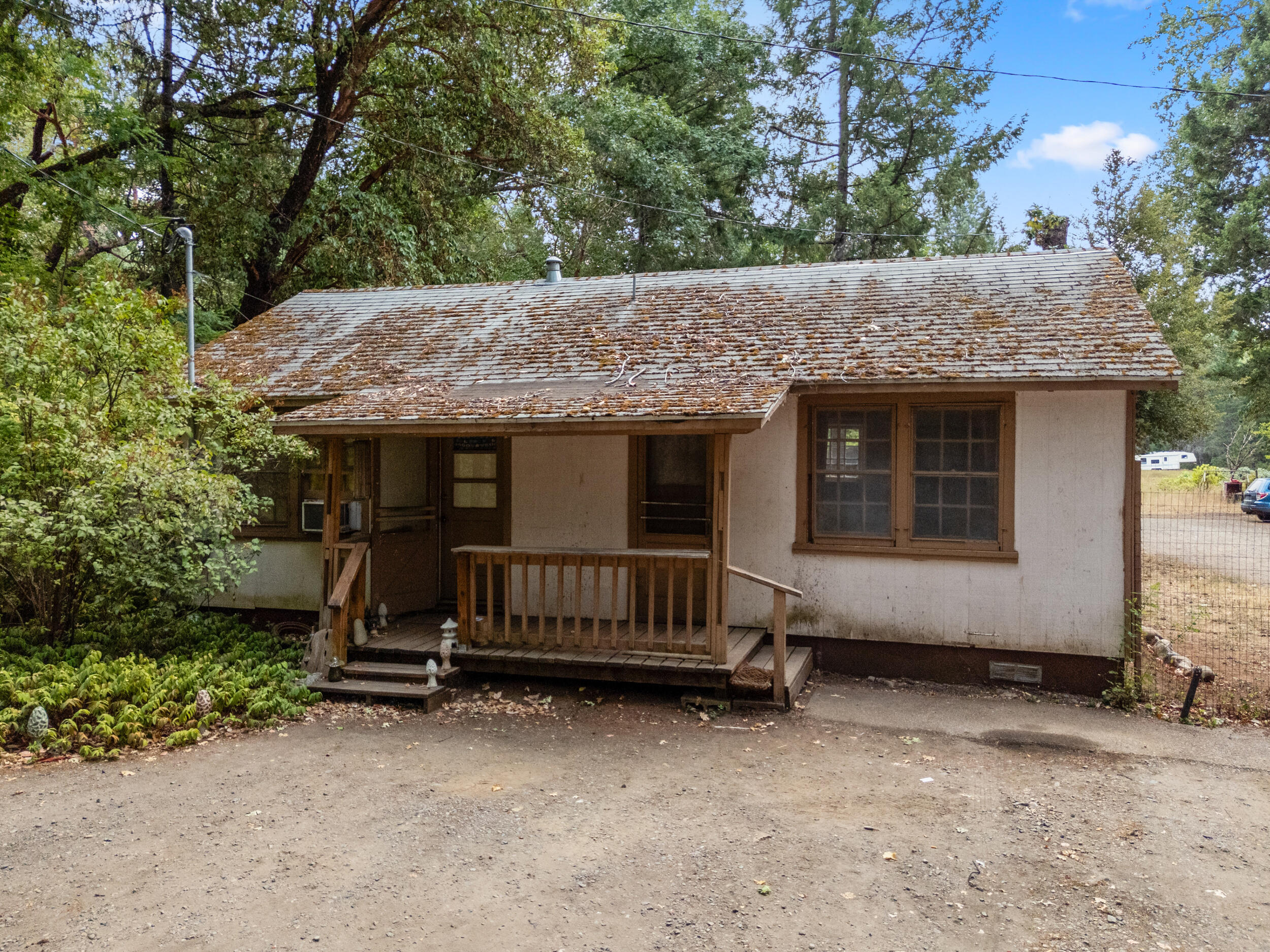 Josephine Addition To Grants Pass - Residential Income