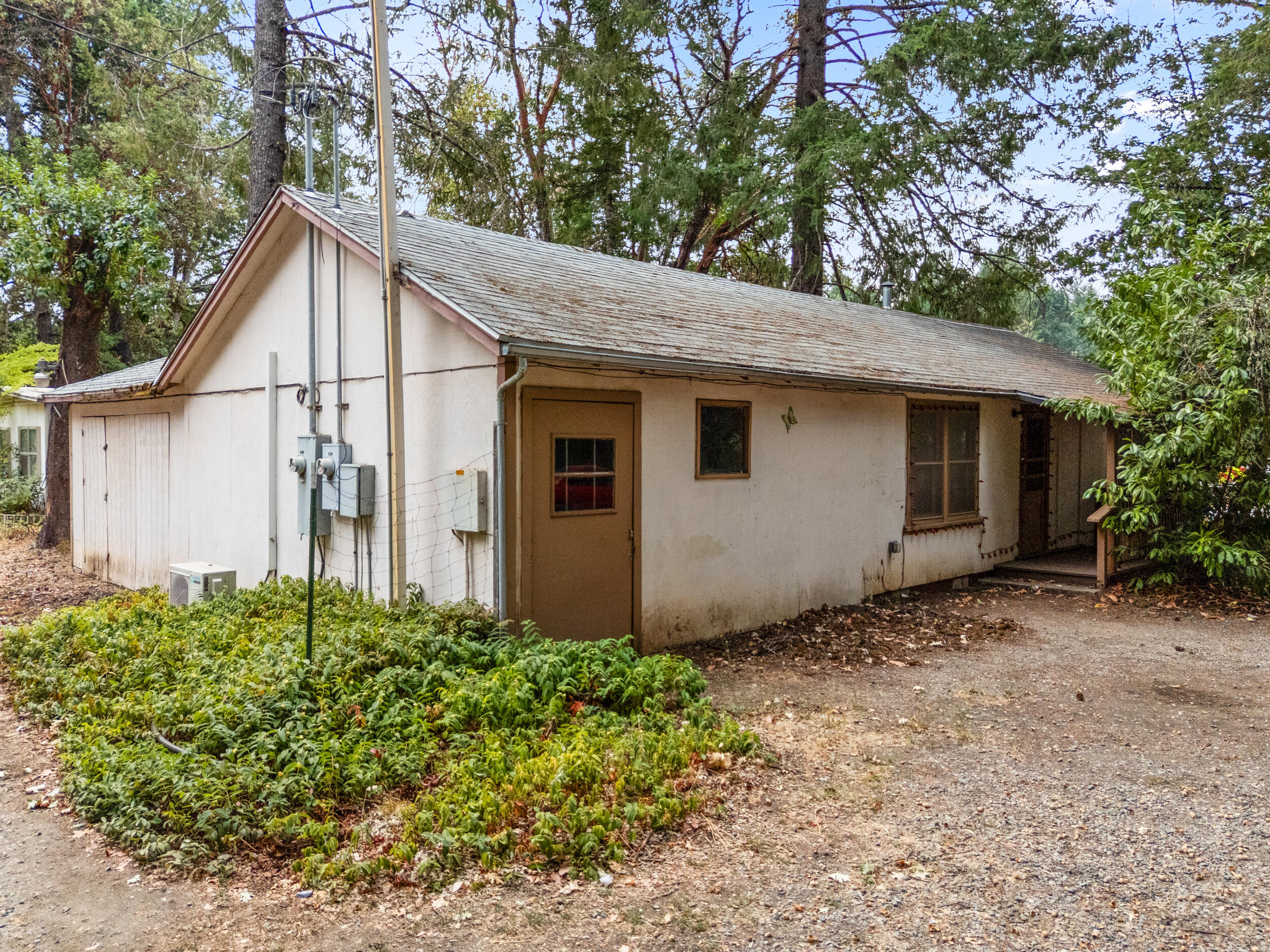 Josephine Addition To Grants Pass - Residential Income
