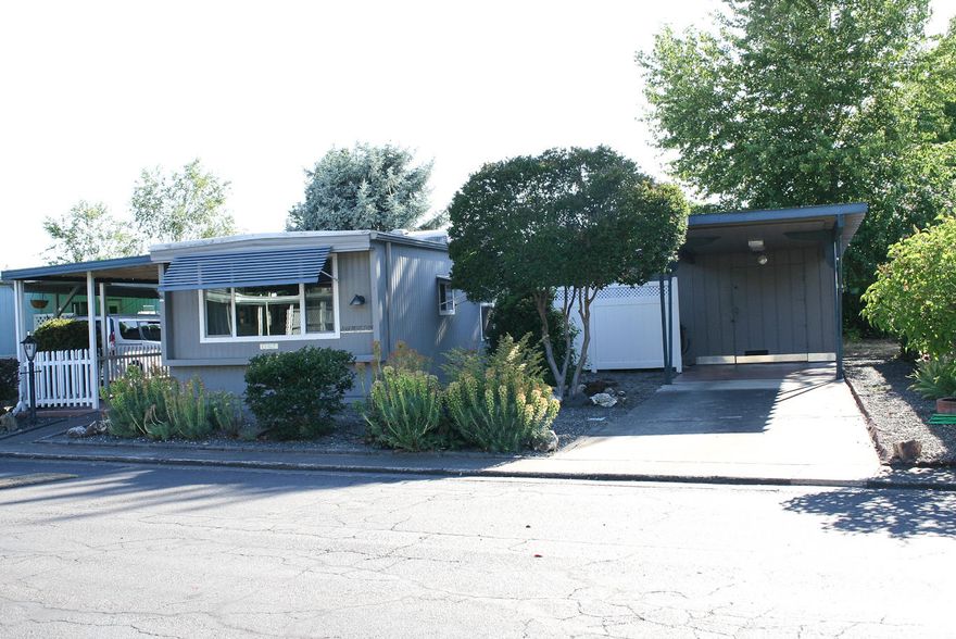 Updated 2 bedroom, 1 bath home in the highly desirable Aspens on the Creek 55+ park. Covered parking and enclosed outdoor space increases the usable space for this
property. Seller not in a position to assist with owner financing. Space rent $515 per month includes water, sewer & garbage. Per management company requires one
application per person, along with 3x rent per person, not by couple.