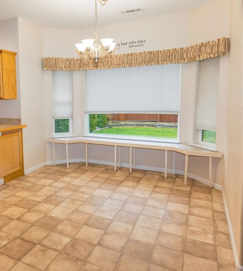 Tiny photo for 5148 Briana Drive, Klamath Falls, OR 97603 (MLS # 220211827)