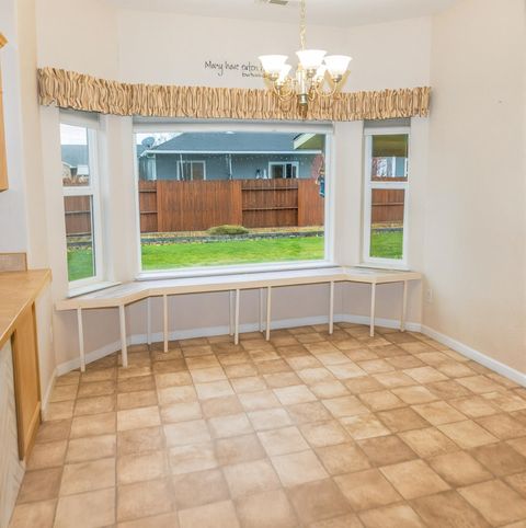 Tiny photo for 5148 Briana Drive, Klamath Falls, OR 97603 (MLS # 220211827)