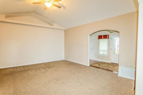Tiny photo for 5148 Briana Drive, Klamath Falls, OR 97603 (MLS # 220211827)