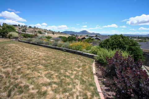 Tiny photo for 7846 Donegal Avenue, Klamath Falls, OR 97603 (MLS # 220224277)
