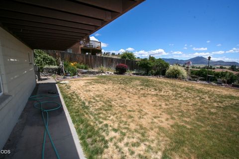 Tiny photo for 7846 Donegal Avenue, Klamath Falls, OR 97603 (MLS # 220224277)