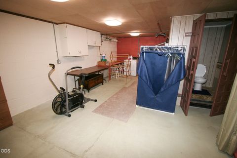 Tiny photo for 7846 Donegal Avenue, Klamath Falls, OR 97603 (MLS # 220224277)