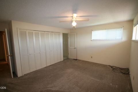 Tiny photo for 7846 Donegal Avenue, Klamath Falls, OR 97603 (MLS # 220224277)