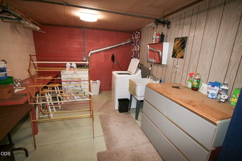 Tiny photo for 7846 Donegal Avenue, Klamath Falls, OR 97603 (MLS # 220224277)