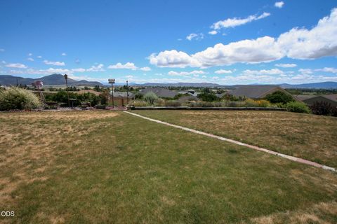 Tiny photo for 7846 Donegal Avenue, Klamath Falls, OR 97603 (MLS # 220224277)