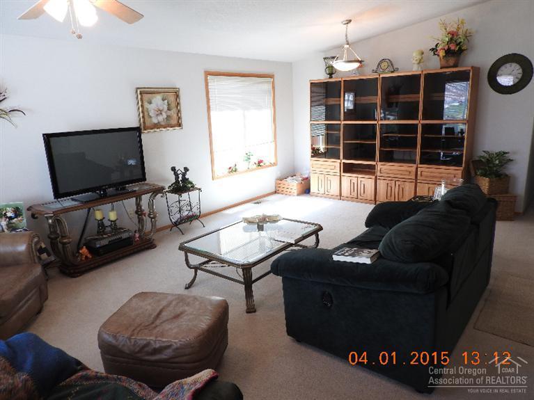 Pine Tree Meadows - Residential