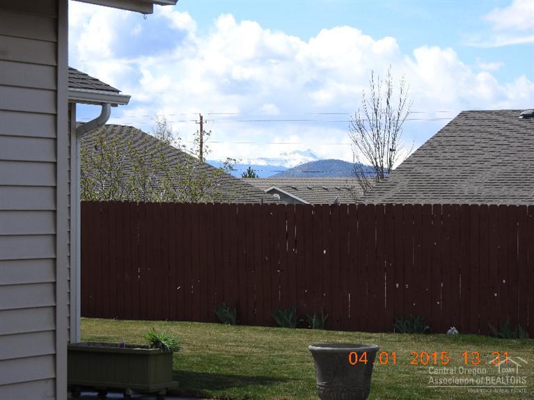 Pine Tree Meadows - Residential