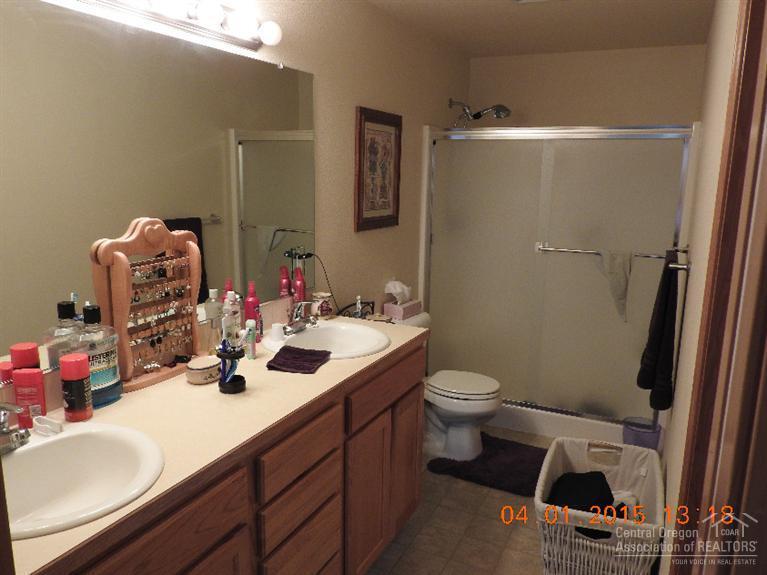 Pine Tree Meadows - Residential