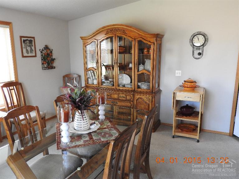 Pine Tree Meadows - Residential