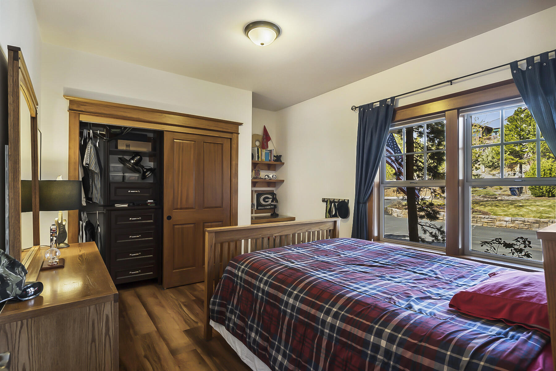 Skyliner Summit - Residential