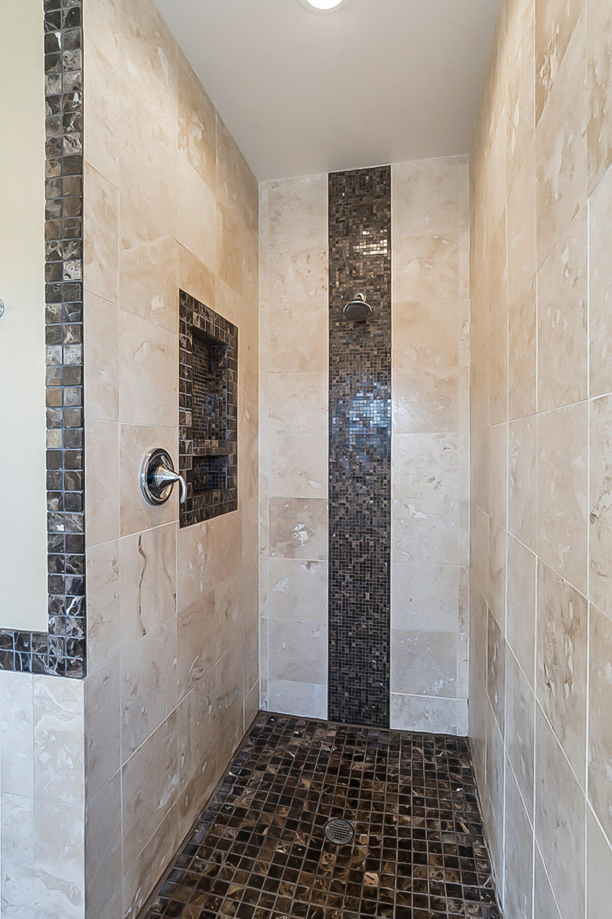 Skyliner Summit - Residential