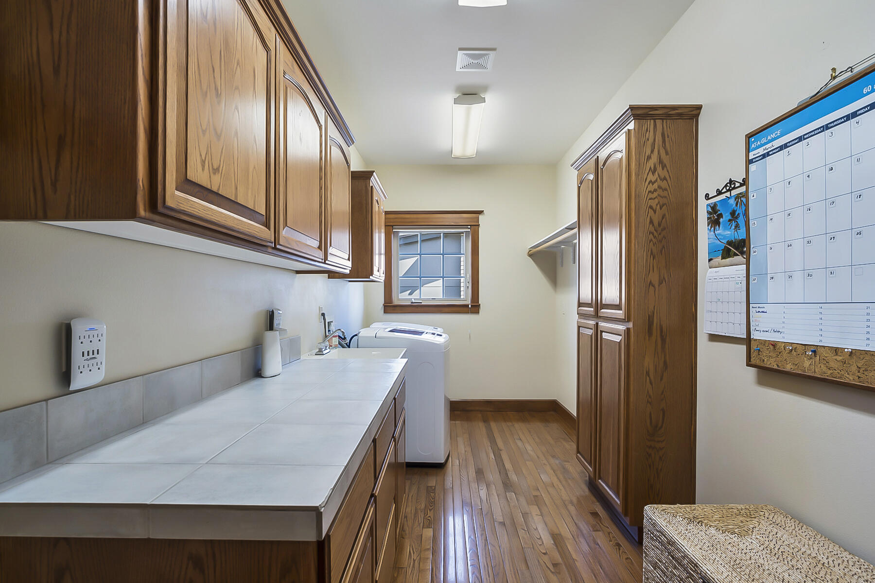 Skyliner Summit - Residential