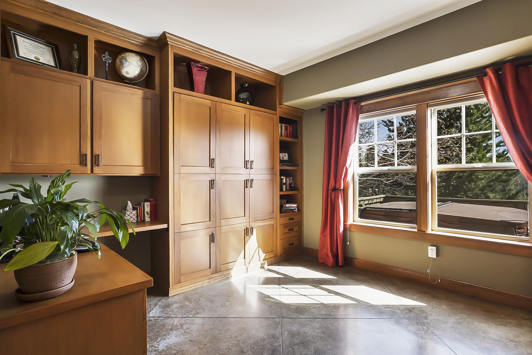 Skyliner Summit - Residential