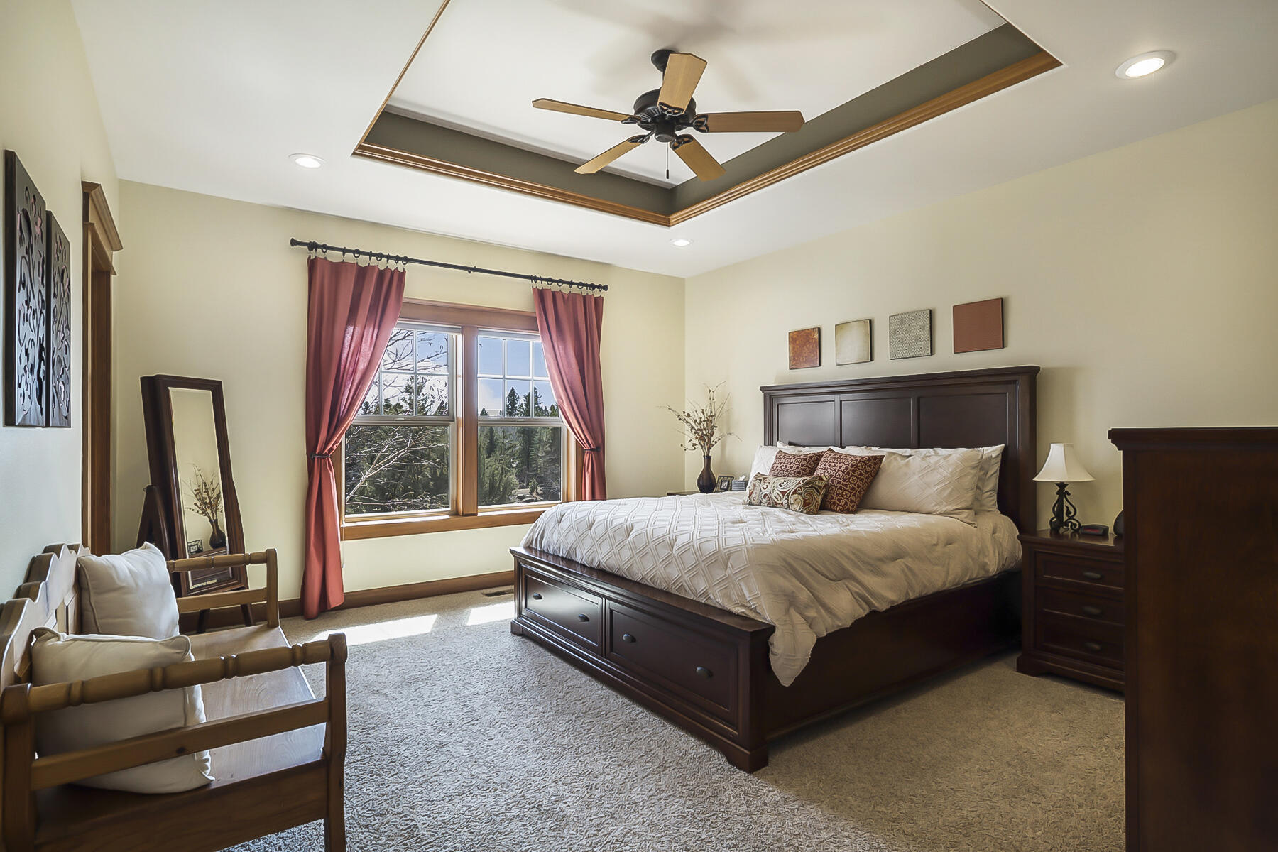 Skyliner Summit - Residential