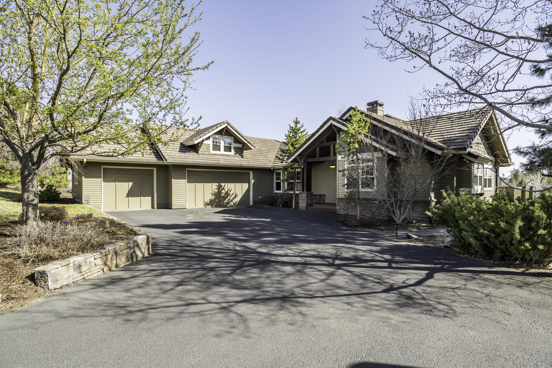 Skyliner Summit - Residential