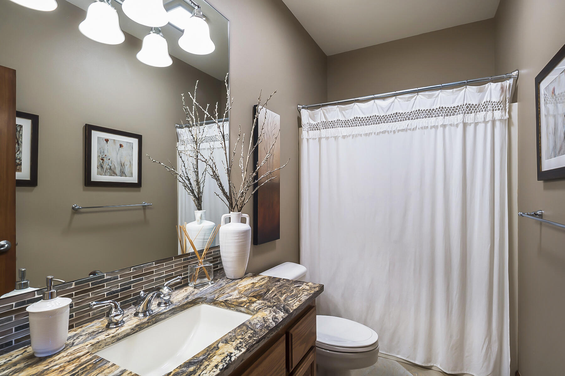 Skyliner Summit - Residential