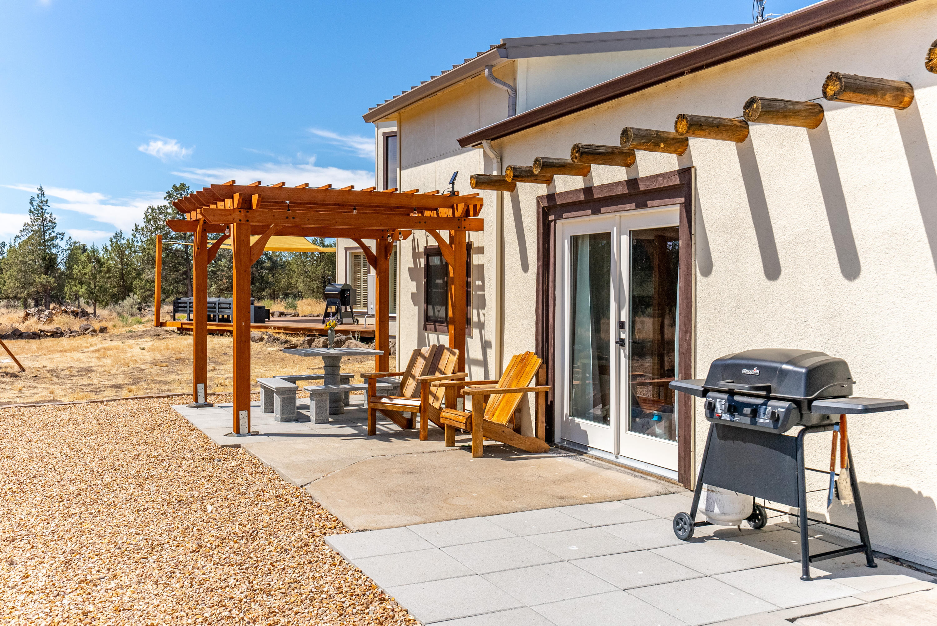 4455 NE Vaughn Avenue