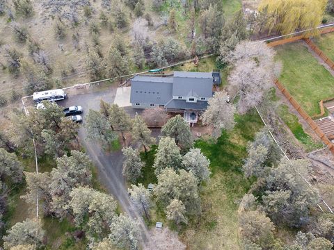 Tiny photo for 905 SW Burns Lane, Madras, OR 97741 (MLS # 220217580)