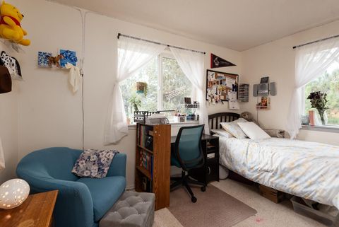 Tiny photo for 905 SW Burns Lane, Madras, OR 97741 (MLS # 220217580)