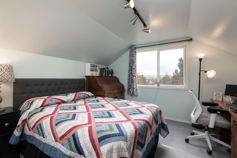 Tiny photo for 905 SW Burns Lane, Madras, OR 97741 (MLS # 220217580)