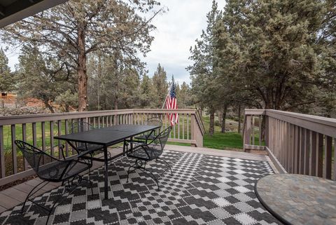 Tiny photo for 905 SW Burns Lane, Madras, OR 97741 (MLS # 220217580)