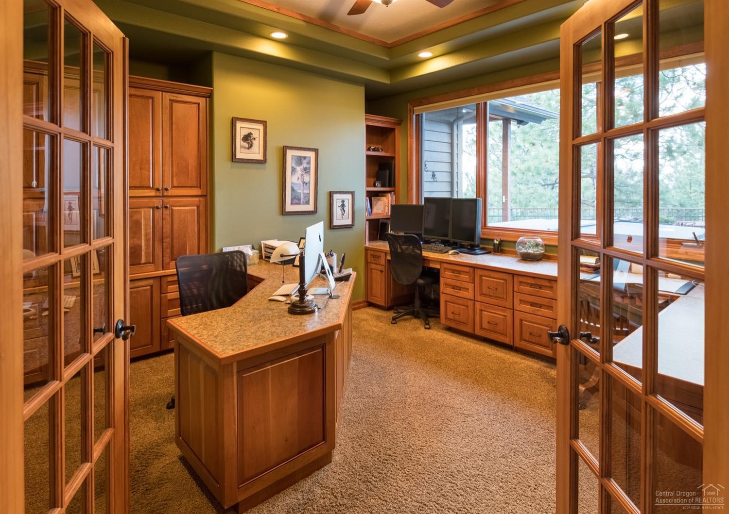 Awbrey Butte - Residential