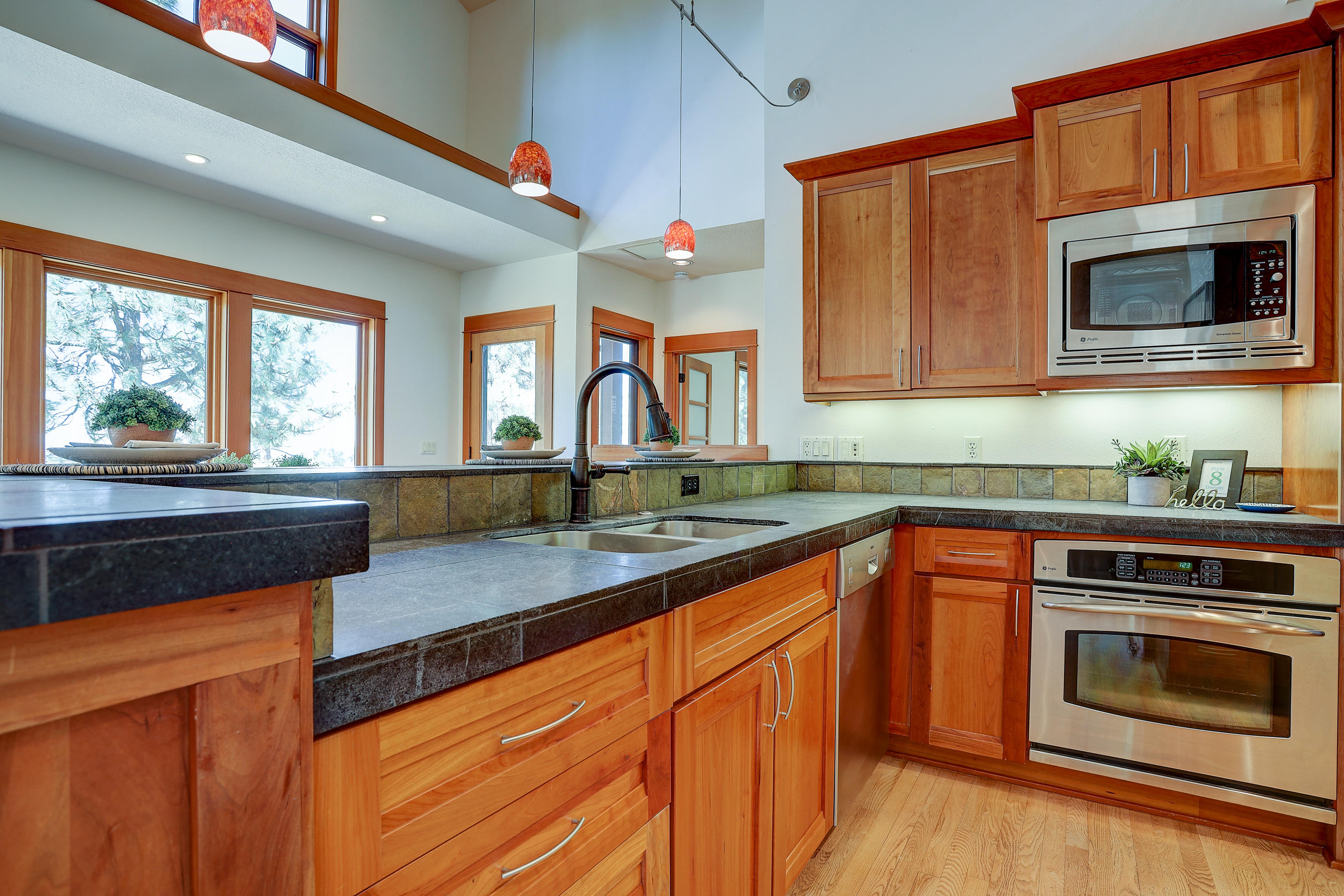 Awbrey Butte - Residential