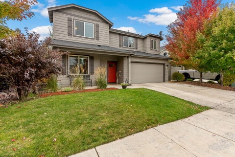 Tiny photo for 21245 SE Golden Market Lane, Bend, OR 97702 (MLS # 220223368)
