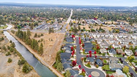 Tiny photo for 21245 SE Golden Market Lane, Bend, OR 97702 (MLS # 220223368)